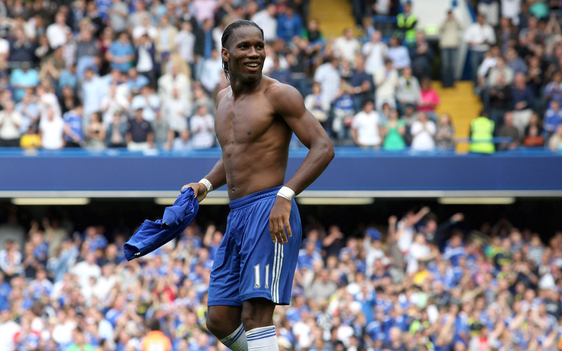 团队凝聚力：球队合作背后的秘密，足球团队凝聚力